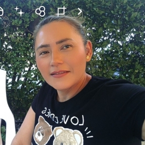 Alexandra, Babysitter in Rubí
