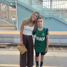 Mónica, Family in Santiago