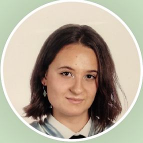 Natalia, Babysitter in San Cibrao das Viñas