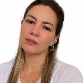 Yaniles, Niñera o canguro en Móstoles