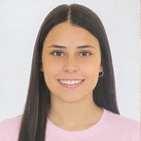 Ana, Babysitter in Pizarra