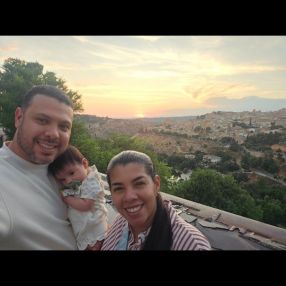 Gabriela Veronica, Familia en Móstoles