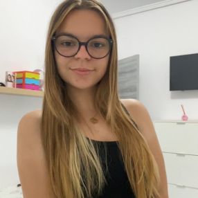 Beatriz, Babysitter in Almazora