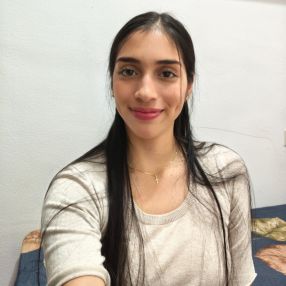 Laura Sofia, Niñera o canguro en Palma