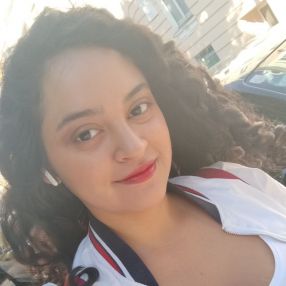 Jasvleidi, Babysitter in Berga