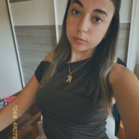 Keila, Babysitter in Campdevànol