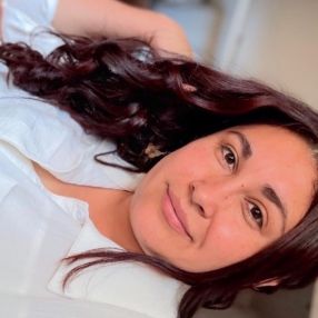 Gabriela michel, Niñera o canguro en Salt