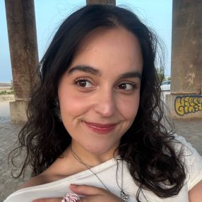 Noa, Babysitter in Ponteareas