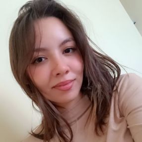 Nour el houda, Babysitter in Monforte de Lemos