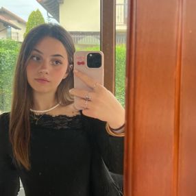 Sofi, Babysitter in Piélagos