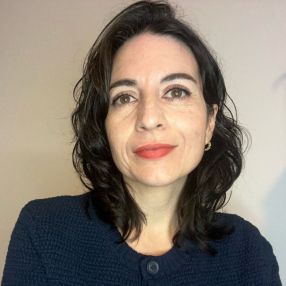 Tamara, Niñera o canguro en Pego