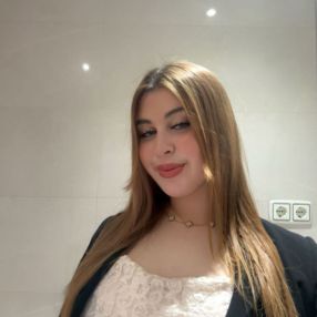 Rania, Babysitter in Calella