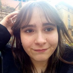 Lucia, Niñera o canguro en Torrelles de Foix