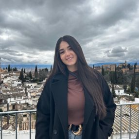 Andrea, Niñera o canguro en Vélez-Rubio