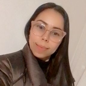Ximena, Niñera o canguro en Pasajes