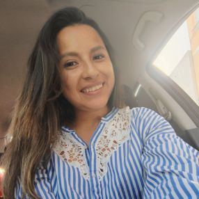 Evelyn, Babysitter in Yecla