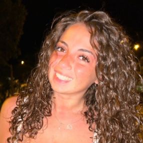 Alessia, Niñera o canguro en Mislata