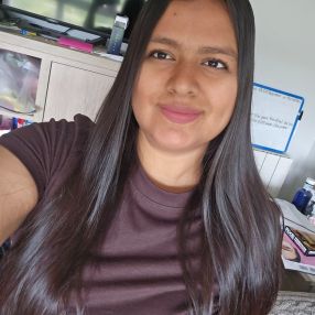 Belen, Babysitter in Astrabudúa
