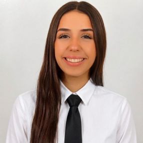 Raquel, Babysitter in Benacazón