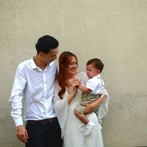 Ana Júlia, Familia en Laredo