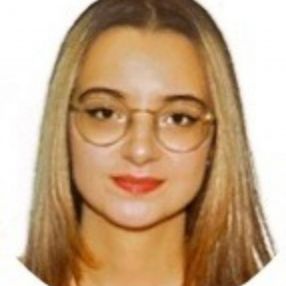 Aroa, Babysitter in Ponteareas
