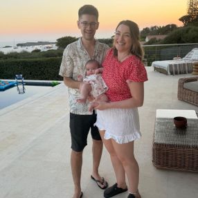 Nina, Familia en Sitges