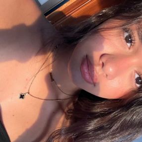 Gabriela, Babysitter in A Laracha