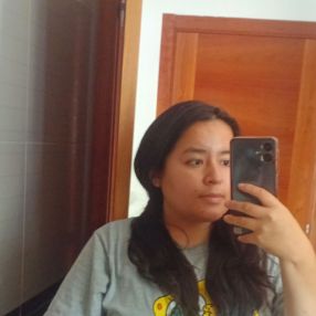 Vanessa Gladiz, Babysitter in Durango
