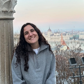 Lorena, Niñera o canguro en Granada