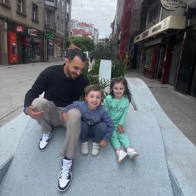 Juan ignacio, Family in Pontevedra