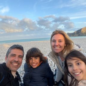 Daniel, Family in Alicante