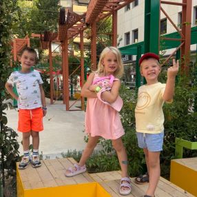 Julie, Familia en Dénia