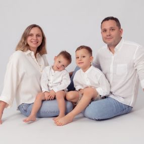 Justina, Family in Ribarroja de Turia