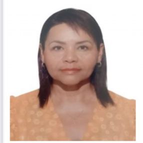 Amparo, Babysitter in Abrera