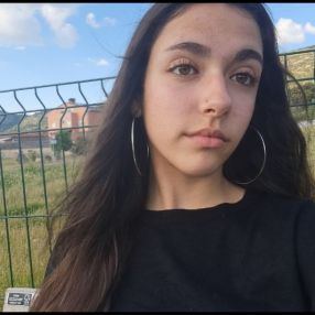 Delia, Niñera o canguro en Robledo de Chavela