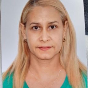 Annia, Babysitter in Ferrol