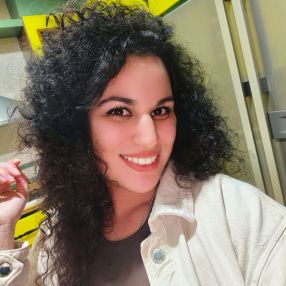 Estefania, Niñera o canguro en Colmenar