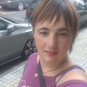 Joana, Niñera o canguro en Urretxu