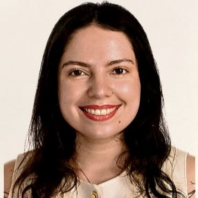 Josefa, Babysitter in València