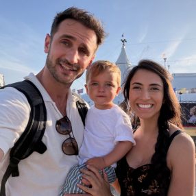 Rebeca, Familia en San Sebastián de los Reyes