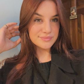 Daniela, Niñera o canguro en Soto del Real