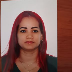 Yaimis, Niñera o canguro en Sariñena