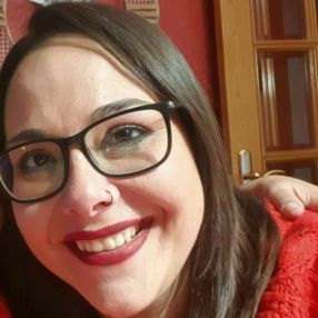 Elena, Niñera o canguro en Piera