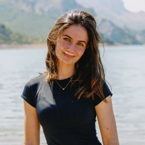 Raquel, Niñera o canguro en Castellar del Vallès