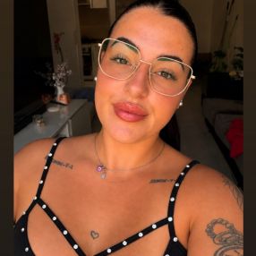 Laura, Babysitter in Martorell