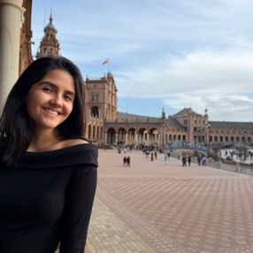 Bianca, Babysitter in Madrid
