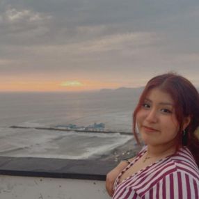 Susan Del Carmen, Babysitter in Cigales
