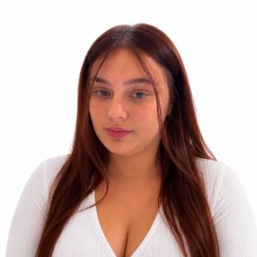 Cassandra, Babysitter in Cúllar Vega