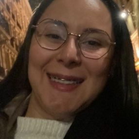Caren, Babysitter in Cuenca