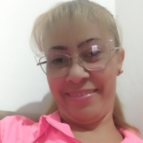 Romina, Babysitter in Alsasua